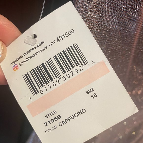 Shimmer jumpsuit - shine for New Year's Eve, Holiday and Wedding celebrations - Picture 9 of 14